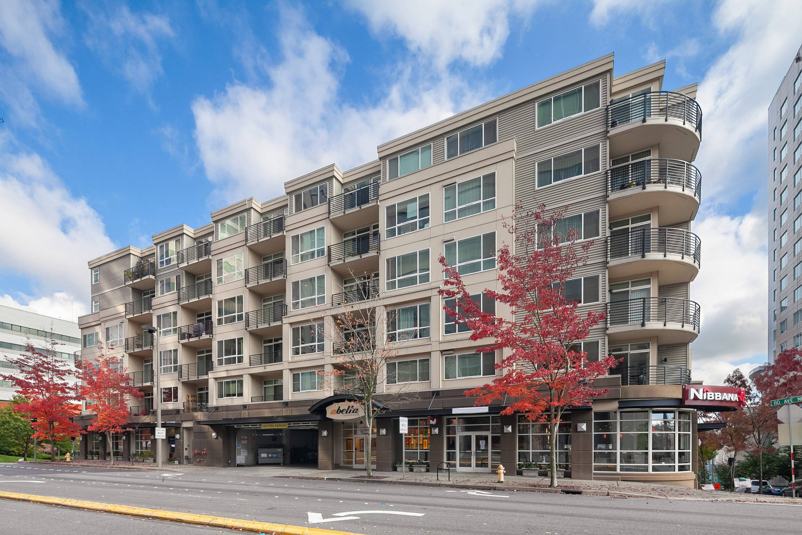 Beautiful 1 Bedroom + Den Abella Condo Downtown Bellevue - Nicole Mangina